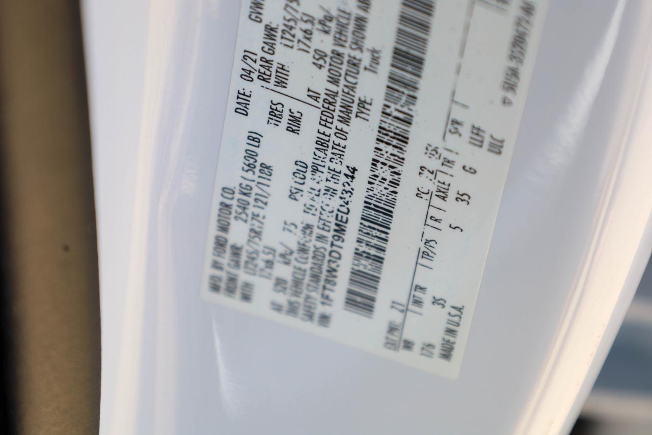 Ford Super Duty F-350 DRW King Ranch 4WD Crew Cab 8' Box 2021