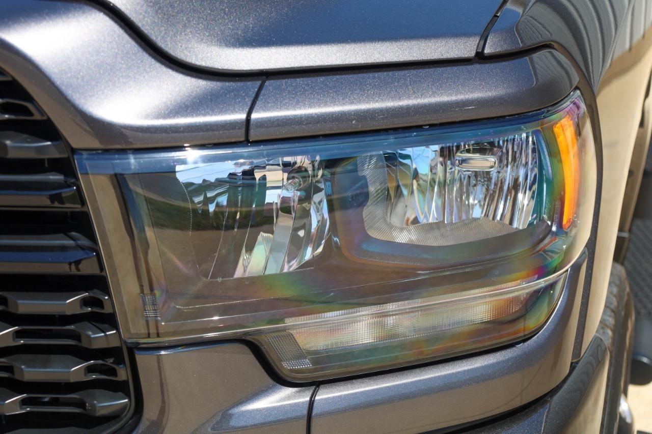 RAM 3500 Big Horn 4x4 Crew Cab 8' Box 2024