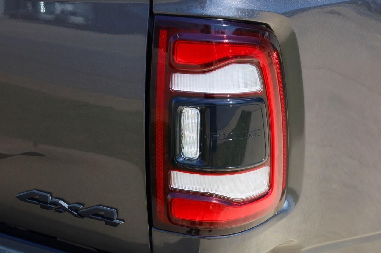 RAM 3500 Big Horn 4x4 Crew Cab 8' Box 2024