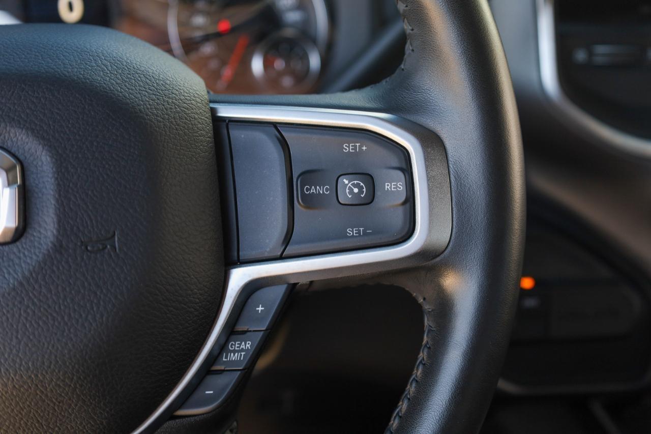 RAM 3500 Big Horn 4x4 Crew Cab 8' Box 2024