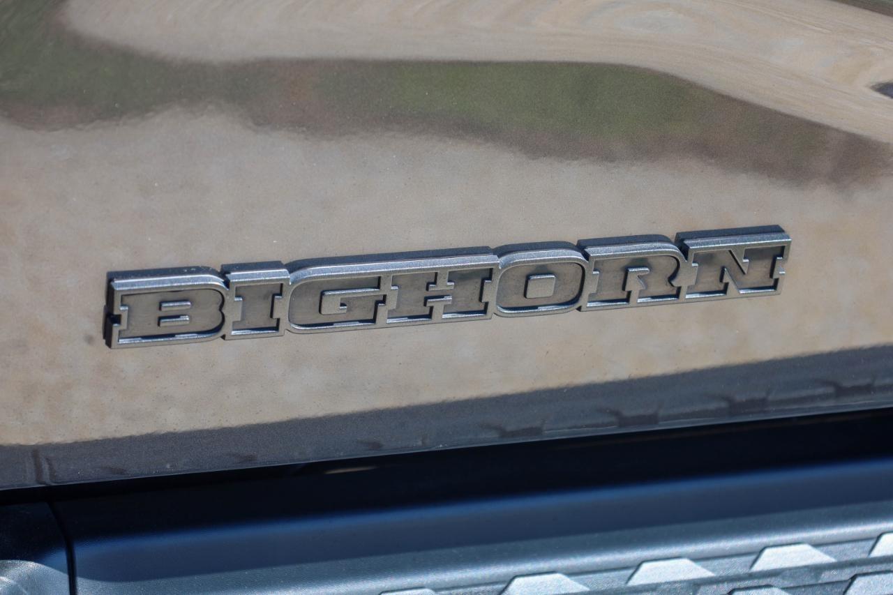 RAM 3500 Big Horn 4x4 Crew Cab 8' Box 2024