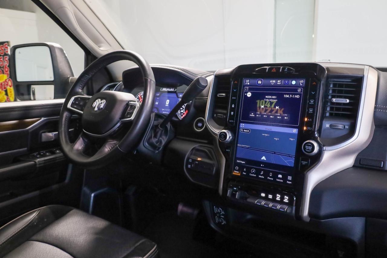 RAM 2500 Laramie 4x4 Crew Cab 6'4" Box 2024