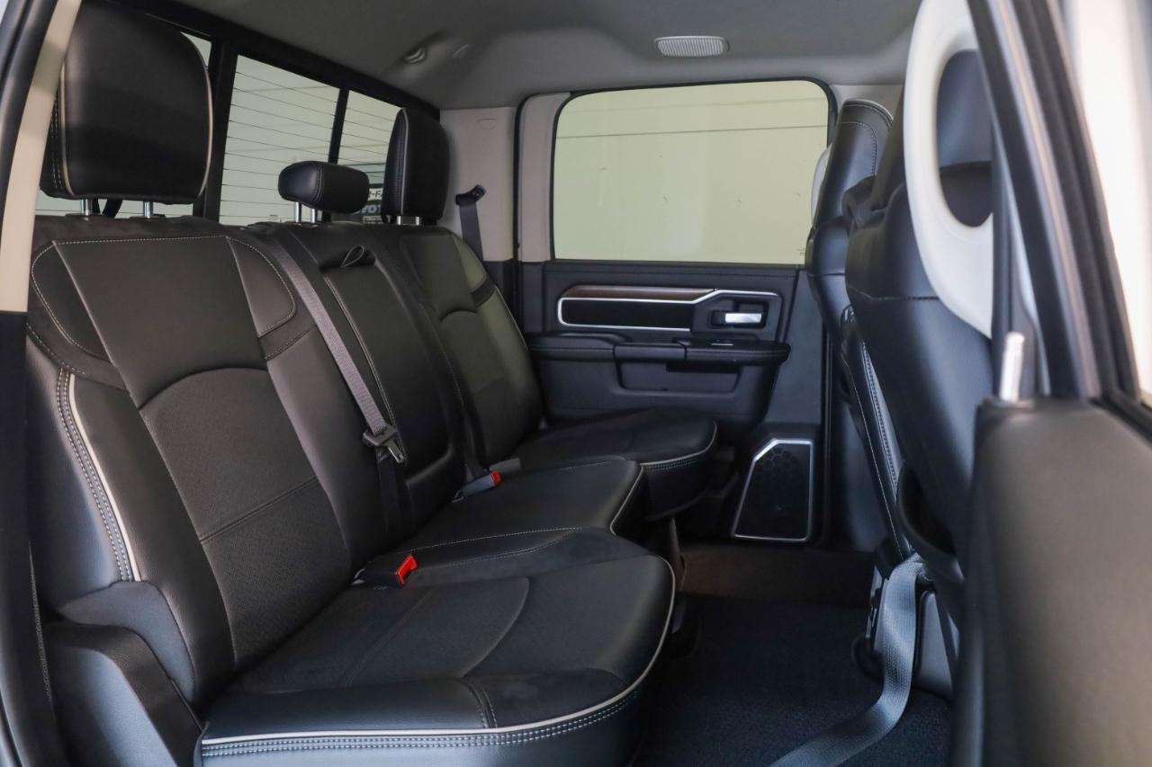 RAM 2500 Laramie 4x4 Crew Cab 6'4" Box 2024