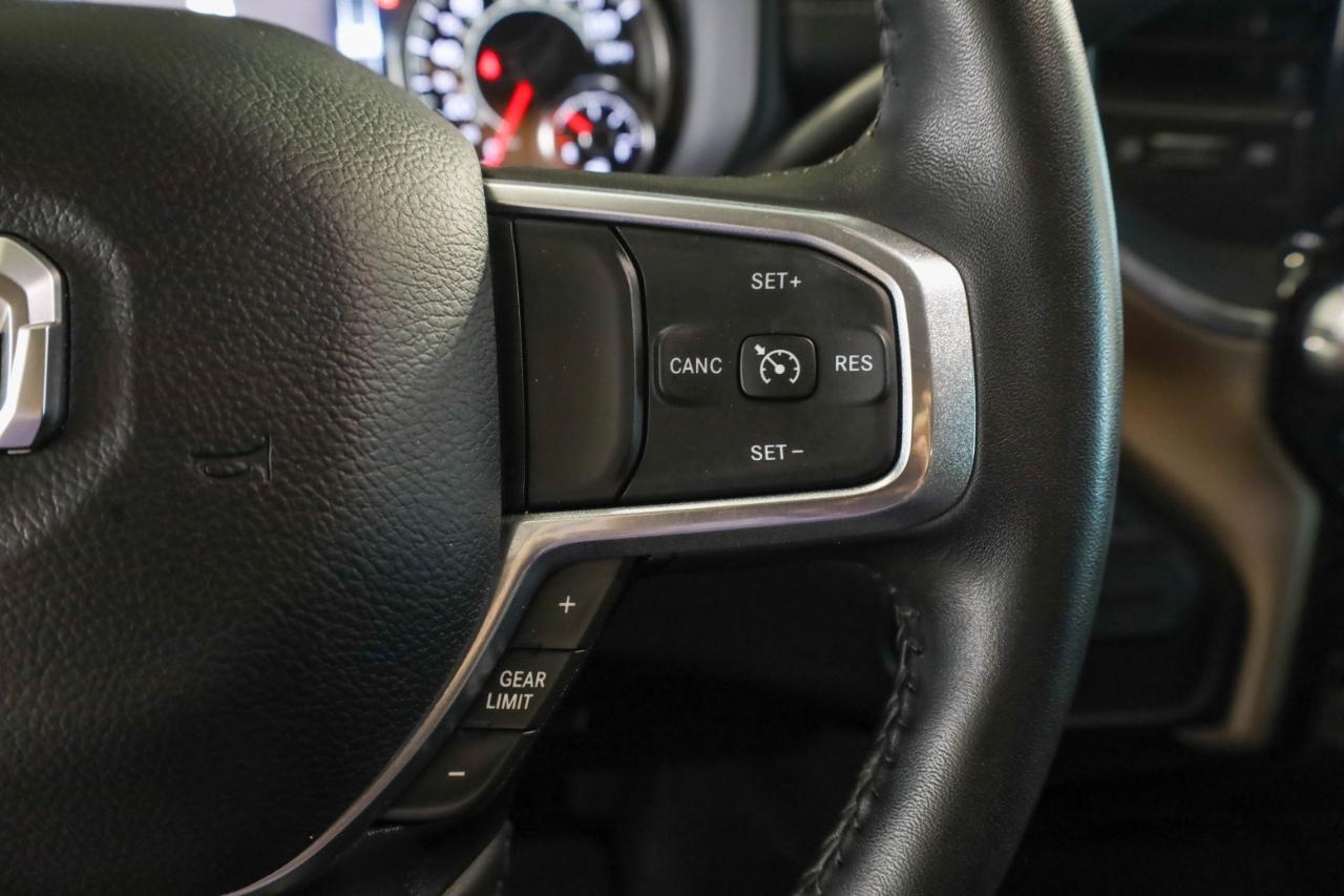 RAM 2500 Laramie 4x4 Crew Cab 6'4" Box 2024