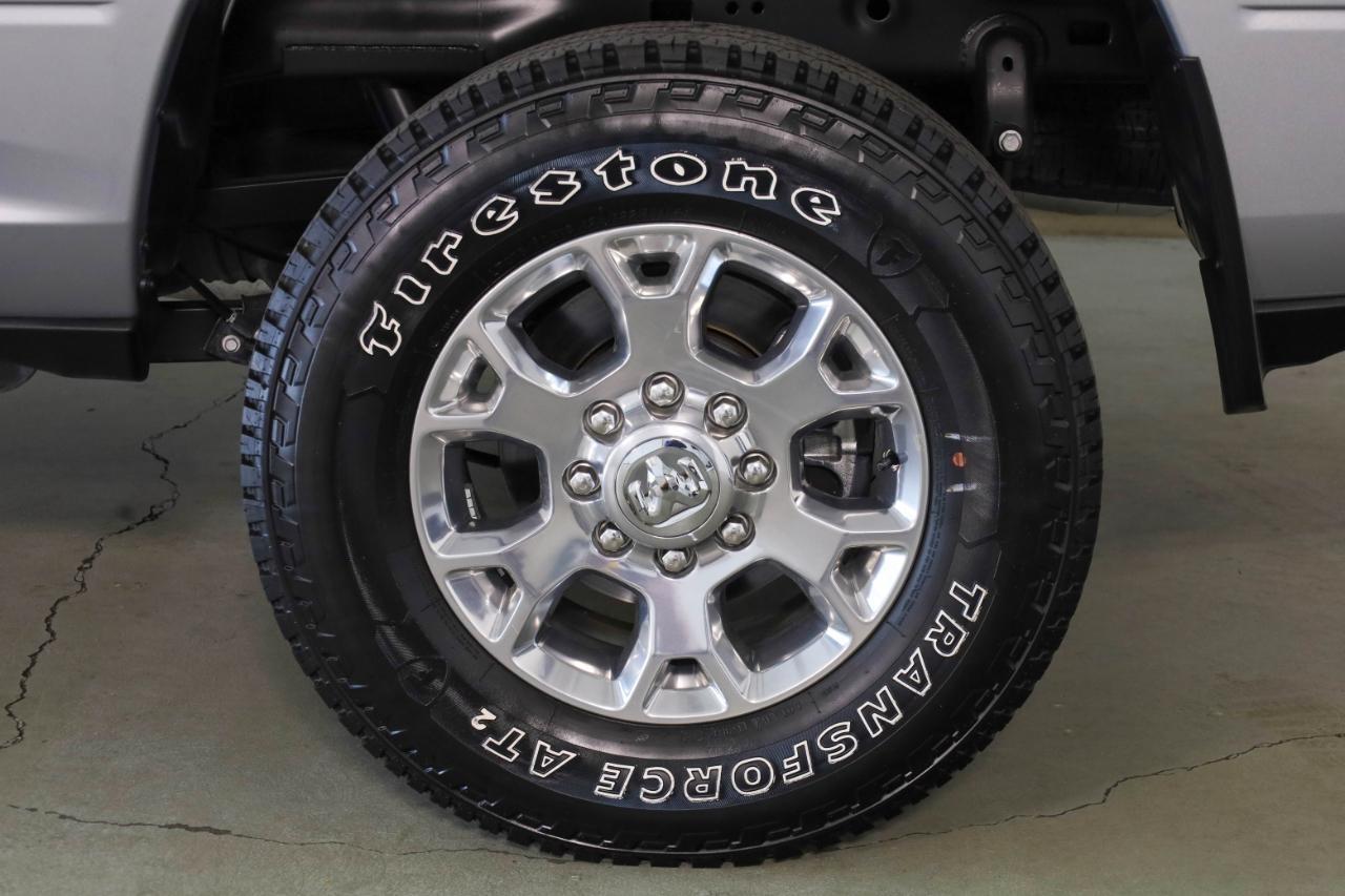 RAM 2500 Laramie 4x4 Crew Cab 6'4" Box 2024