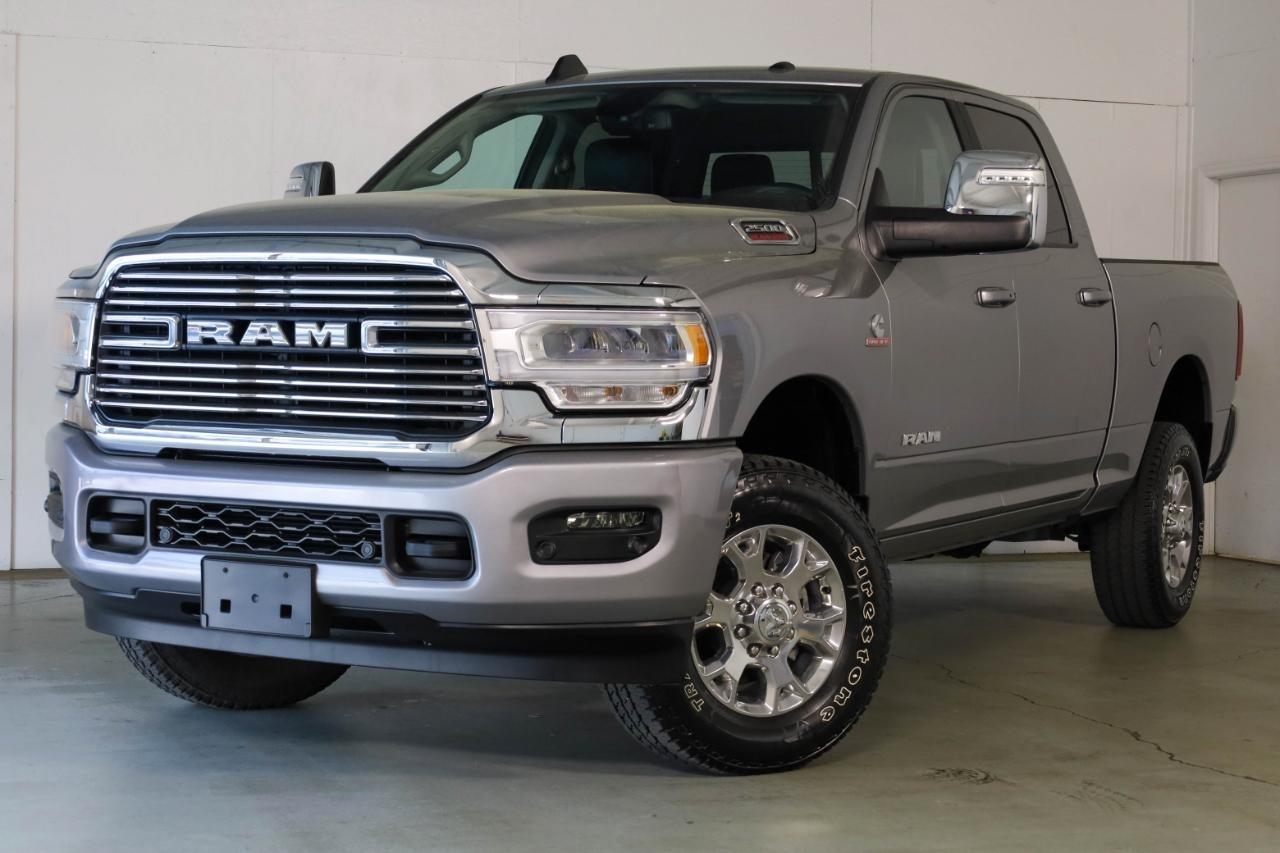 RAM 2500 Laramie 4x4 Crew Cab 6'4" Box 2024