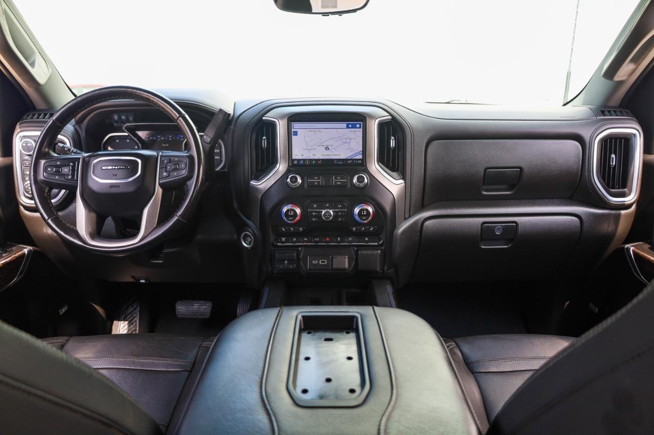 GMC Sierra 3500HD 4WD Crew Cab 172" Denali 2022