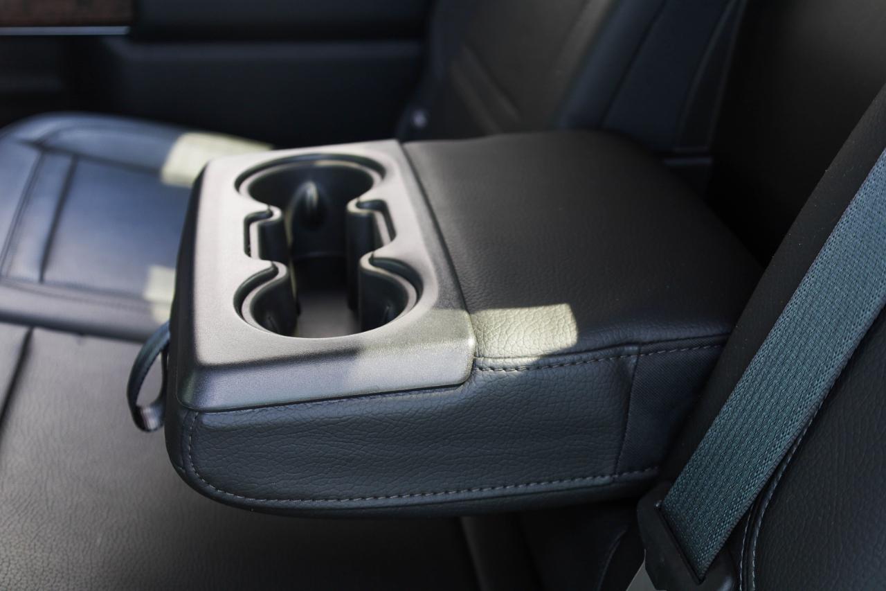 GMC Sierra 3500HD 4WD Crew Cab 172" Denali 2022