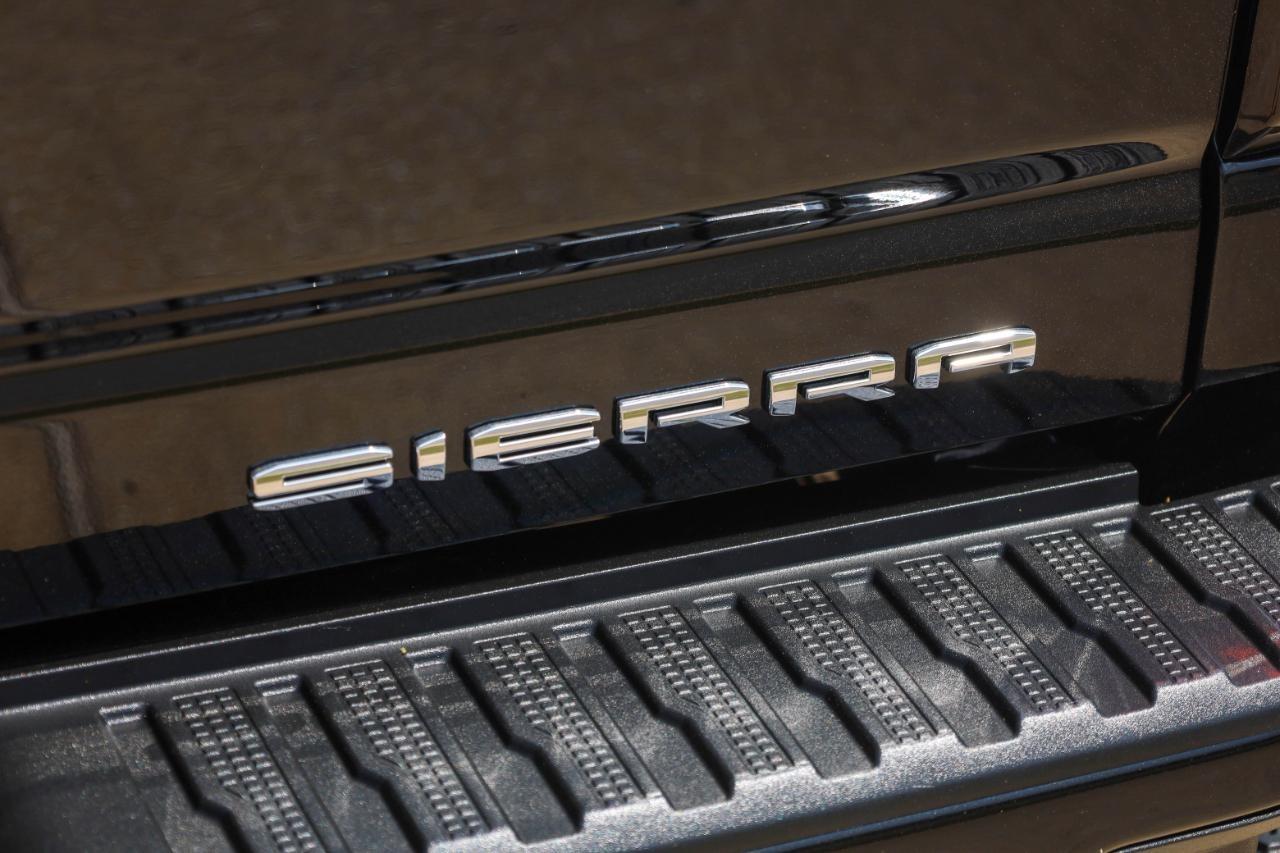 GMC Sierra 3500HD 4WD Crew Cab 172" Denali 2022