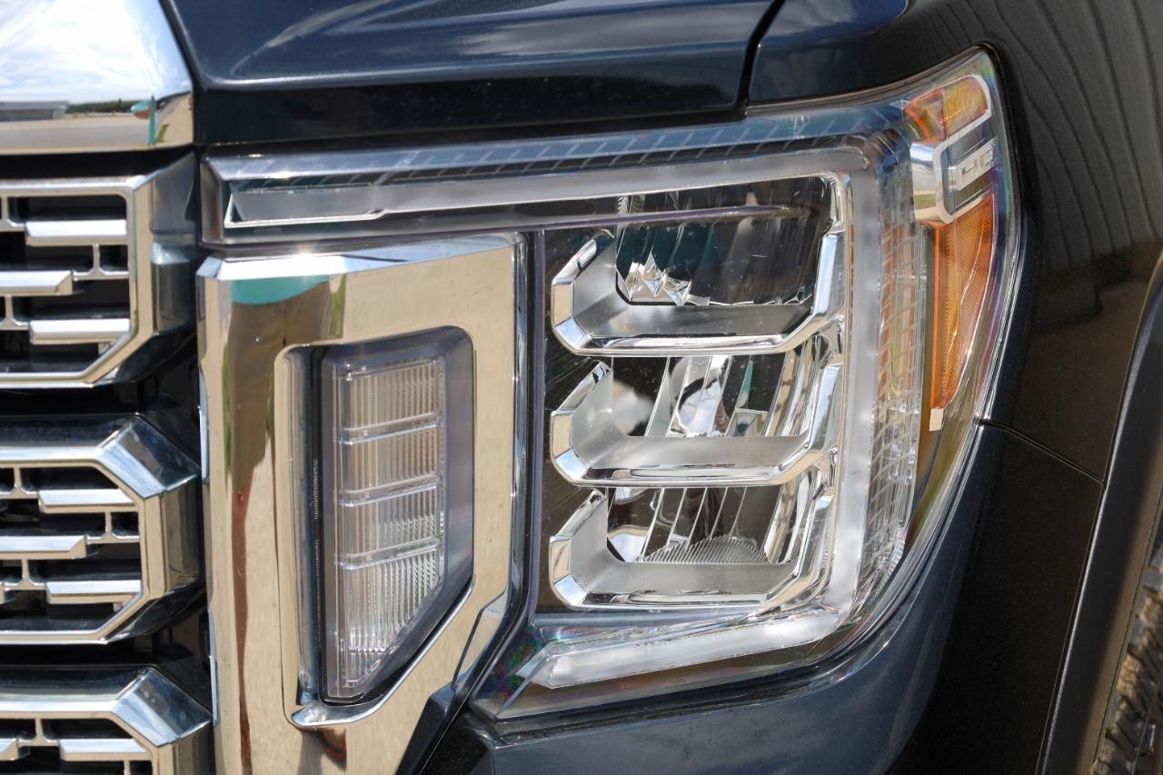 GMC Sierra 3500HD 4WD Crew Cab 172" Denali 2022