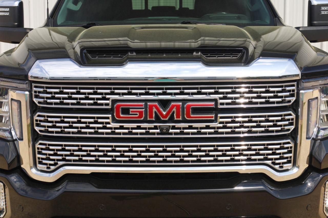 GMC Sierra 3500HD 4WD Crew Cab 172" Denali 2022