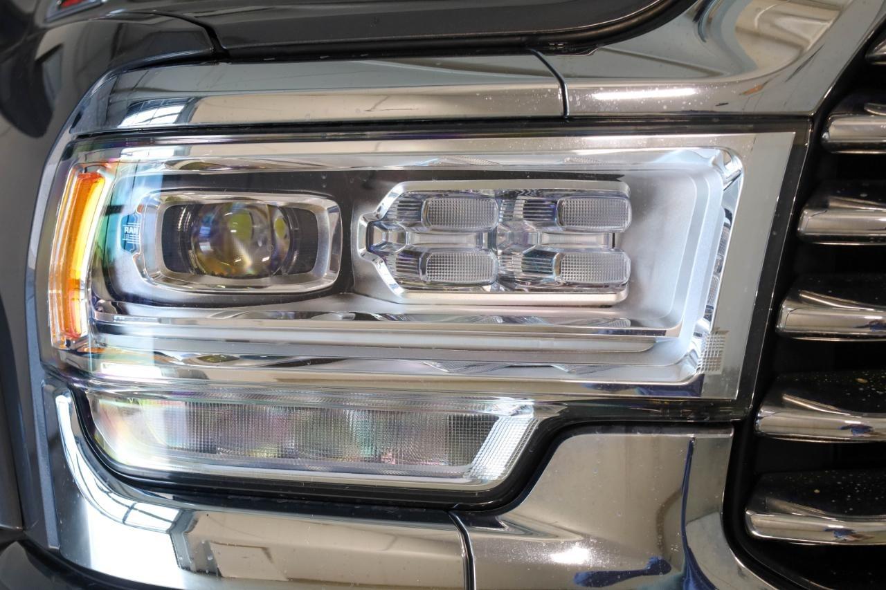 RAM 3500 Longhorn 4x4 Mega Cab 6'4" Box 2022