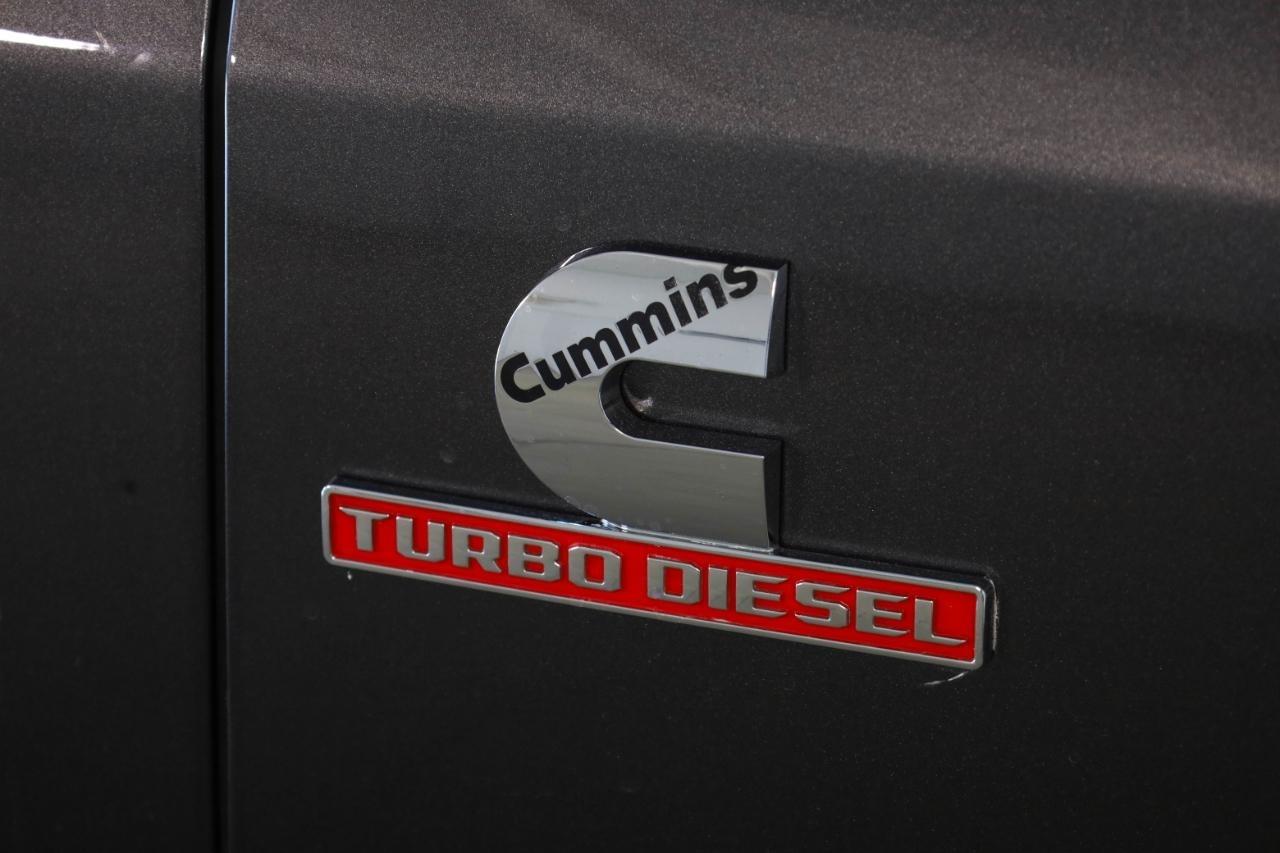 RAM 3500 Longhorn 4x4 Mega Cab 6'4" Box 2022