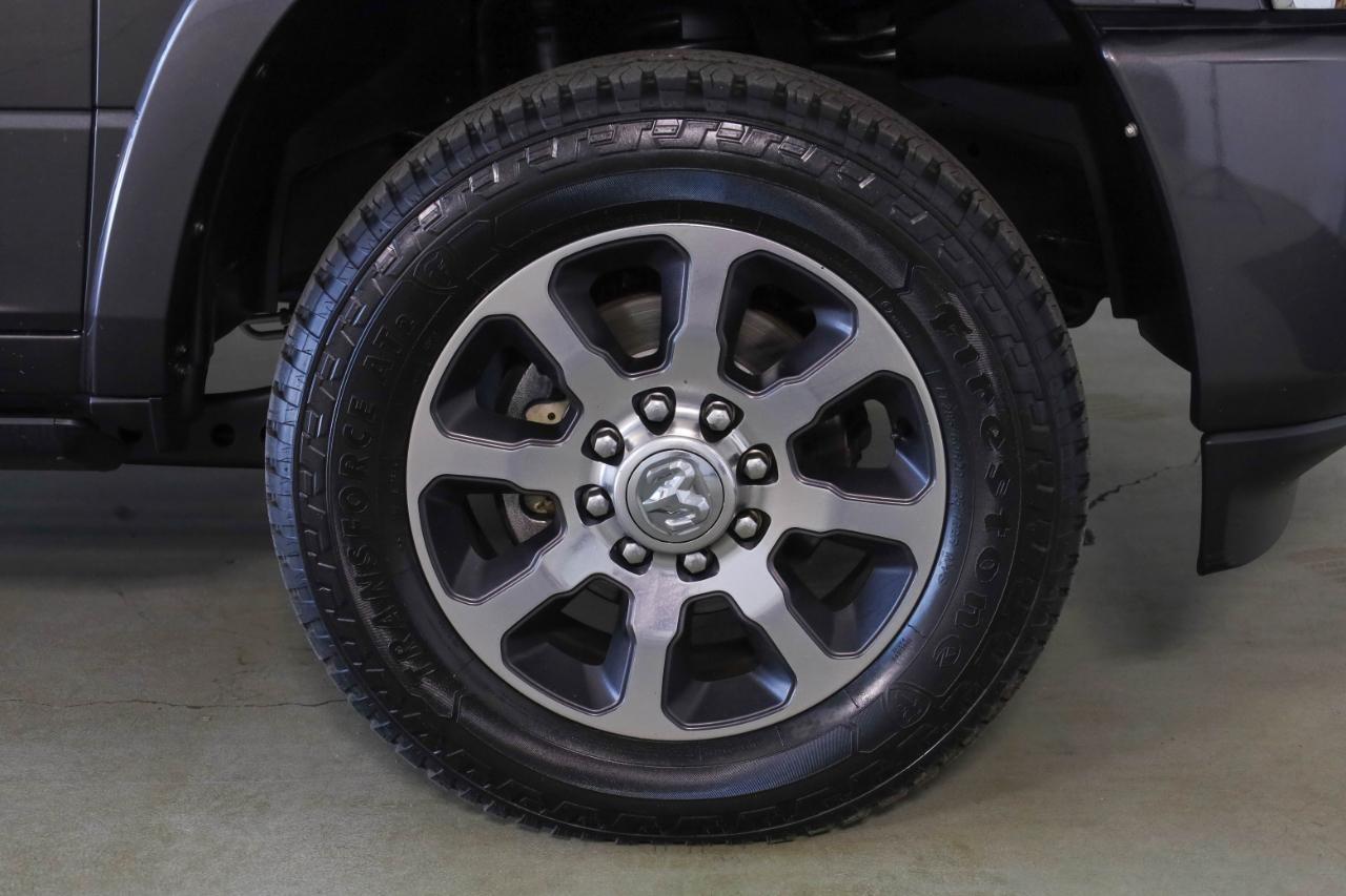 RAM 3500 Longhorn 4x4 Mega Cab 6'4" Box 2022