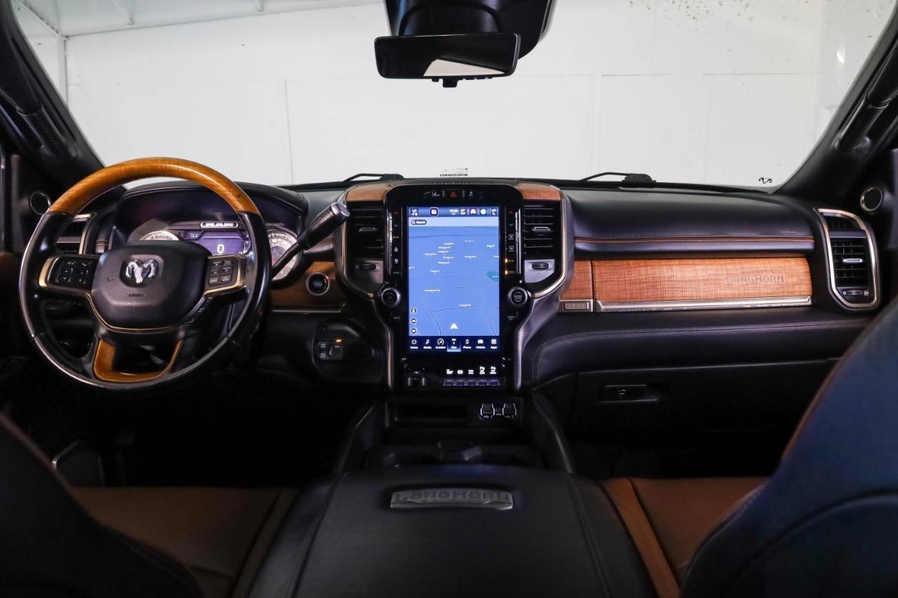 RAM 3500 Longhorn 4x4 Mega Cab 6'4" Box 2022