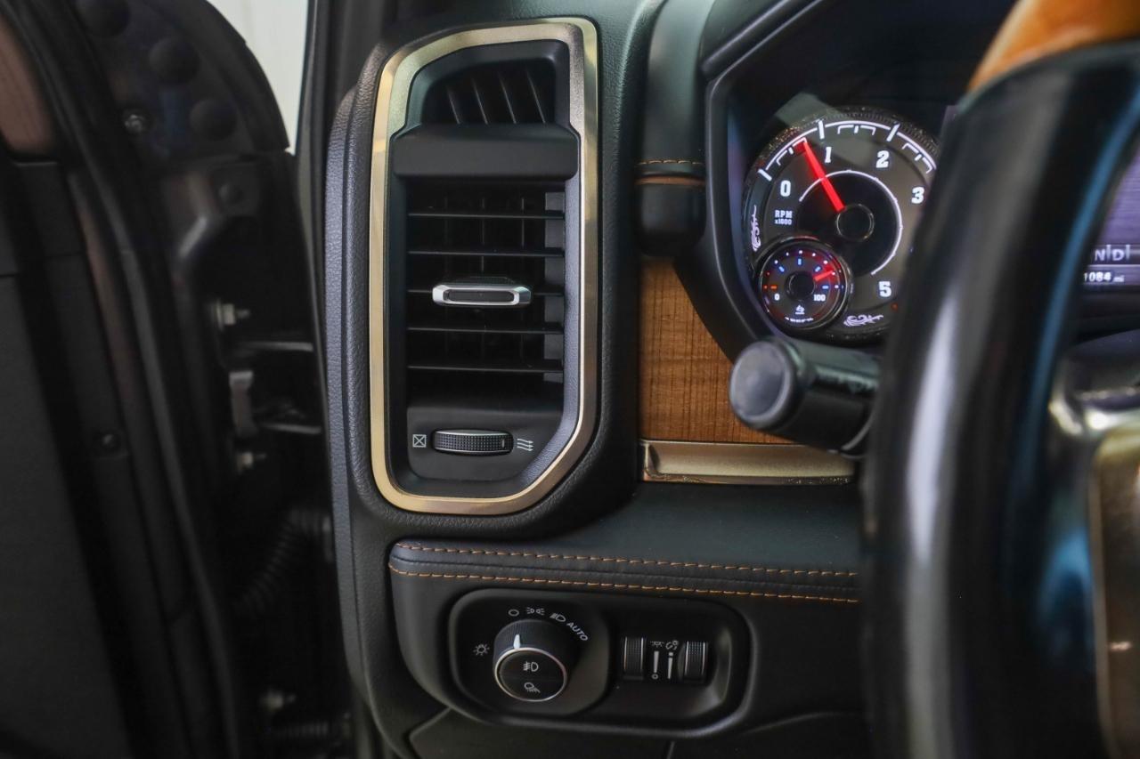 RAM 3500 Longhorn 4x4 Mega Cab 6'4" Box 2022