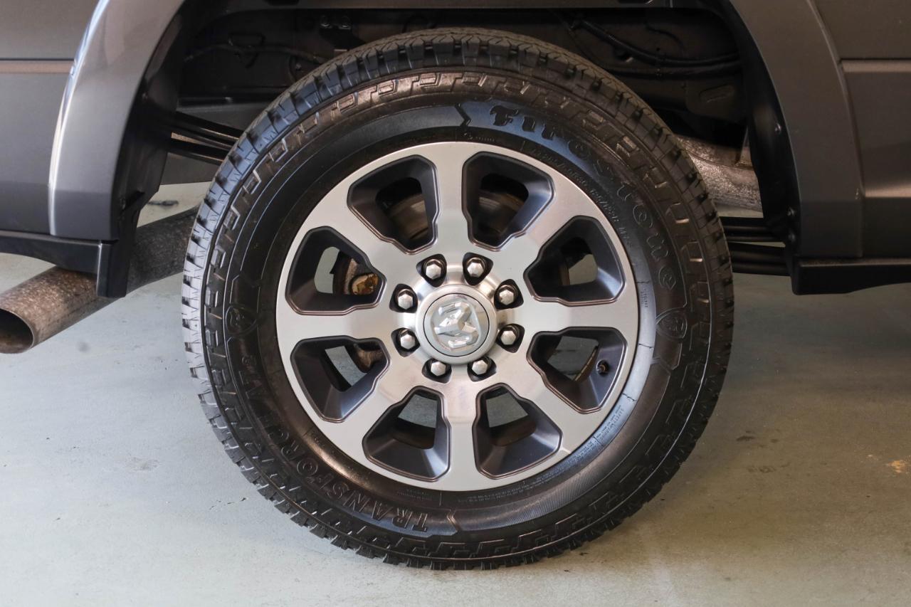 RAM 3500 Longhorn 4x4 Mega Cab 6'4" Box 2022