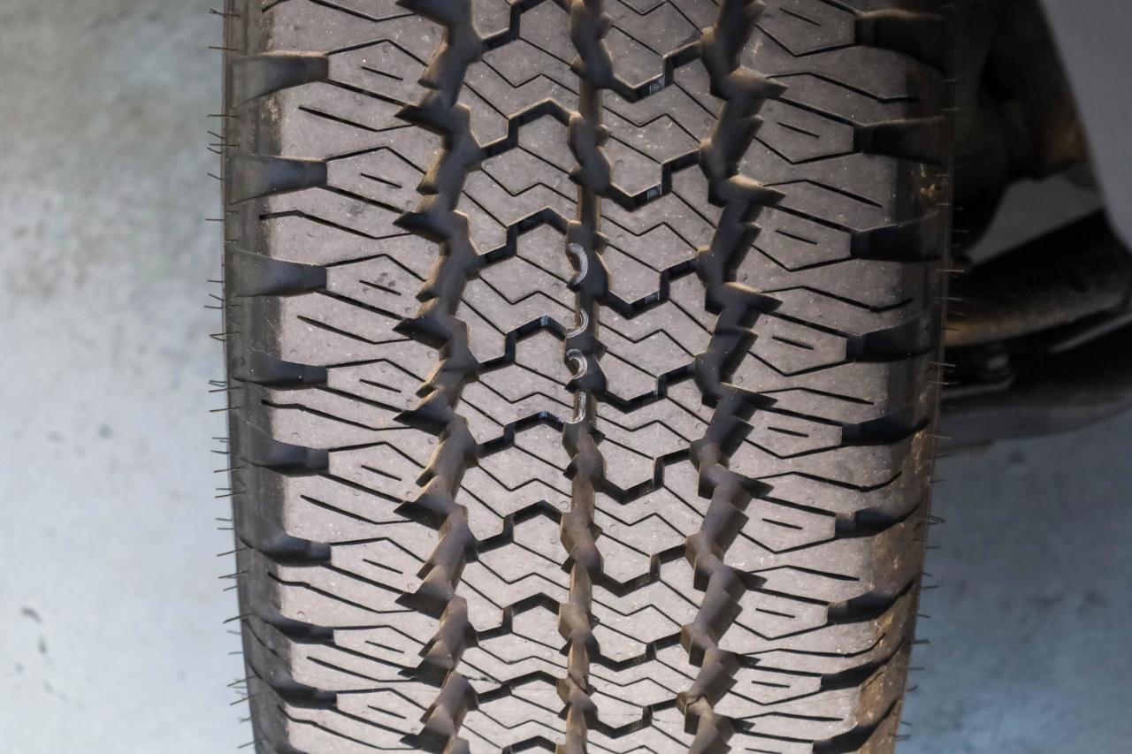 RAM 3500 Longhorn 4x4 Mega Cab 6'4" Box 2022