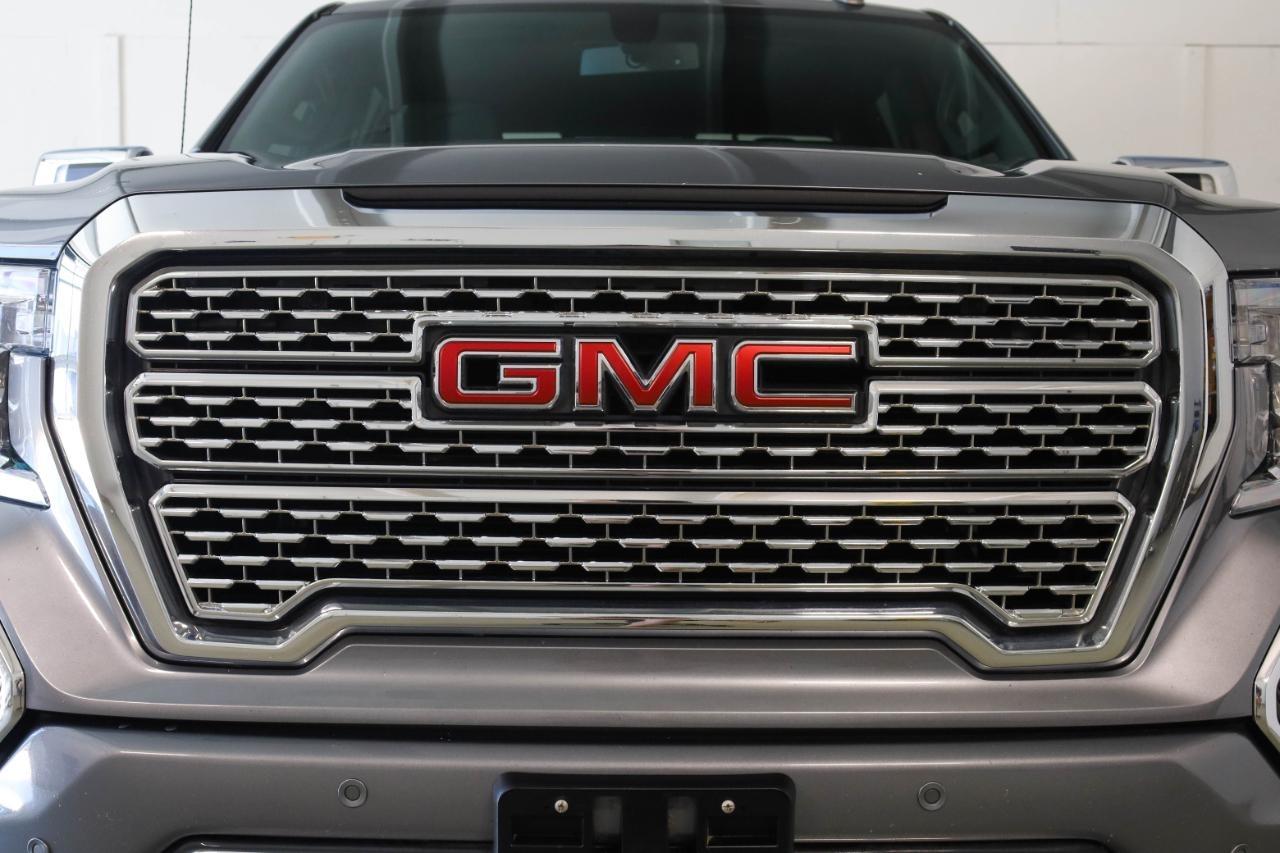 GMC Sierra 1500 4WD Crew Cab 147" Denali 2020