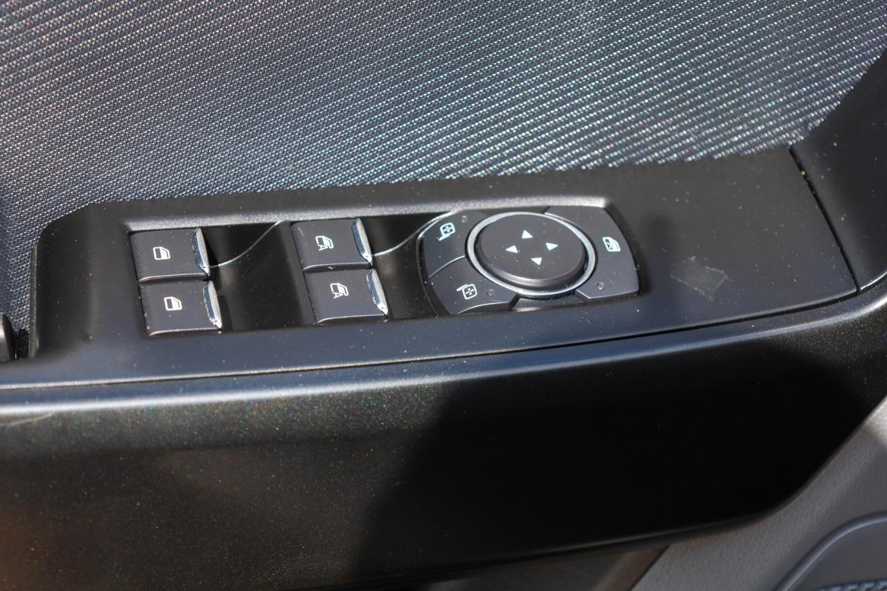 Ford F-150 Lariat 2WD SuperCab 8' Box 2022