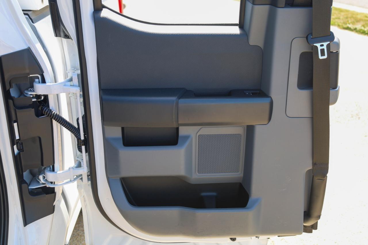 Ford F-150 Lariat 2WD SuperCab 8' Box 2022