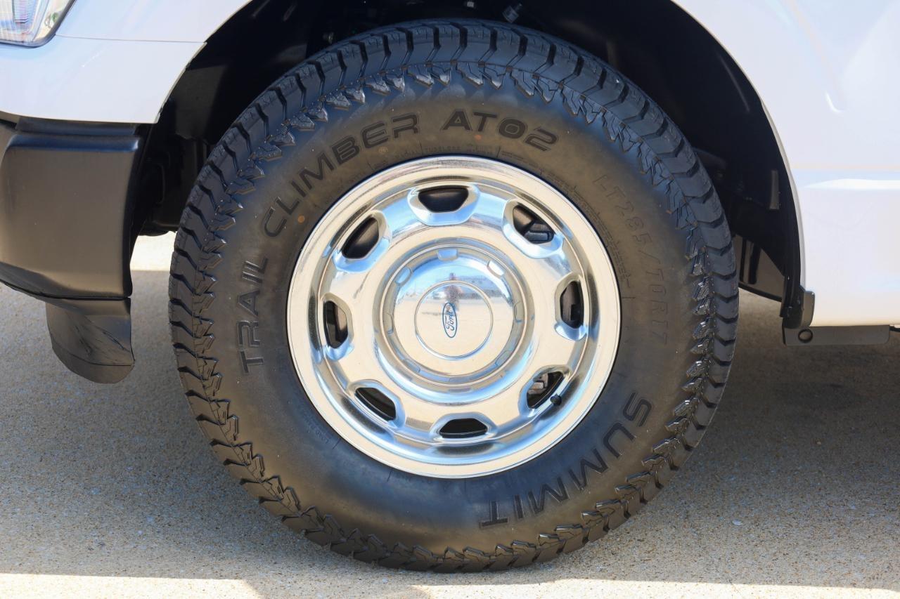 Ford F-150 Lariat 2WD SuperCab 8' Box 2022