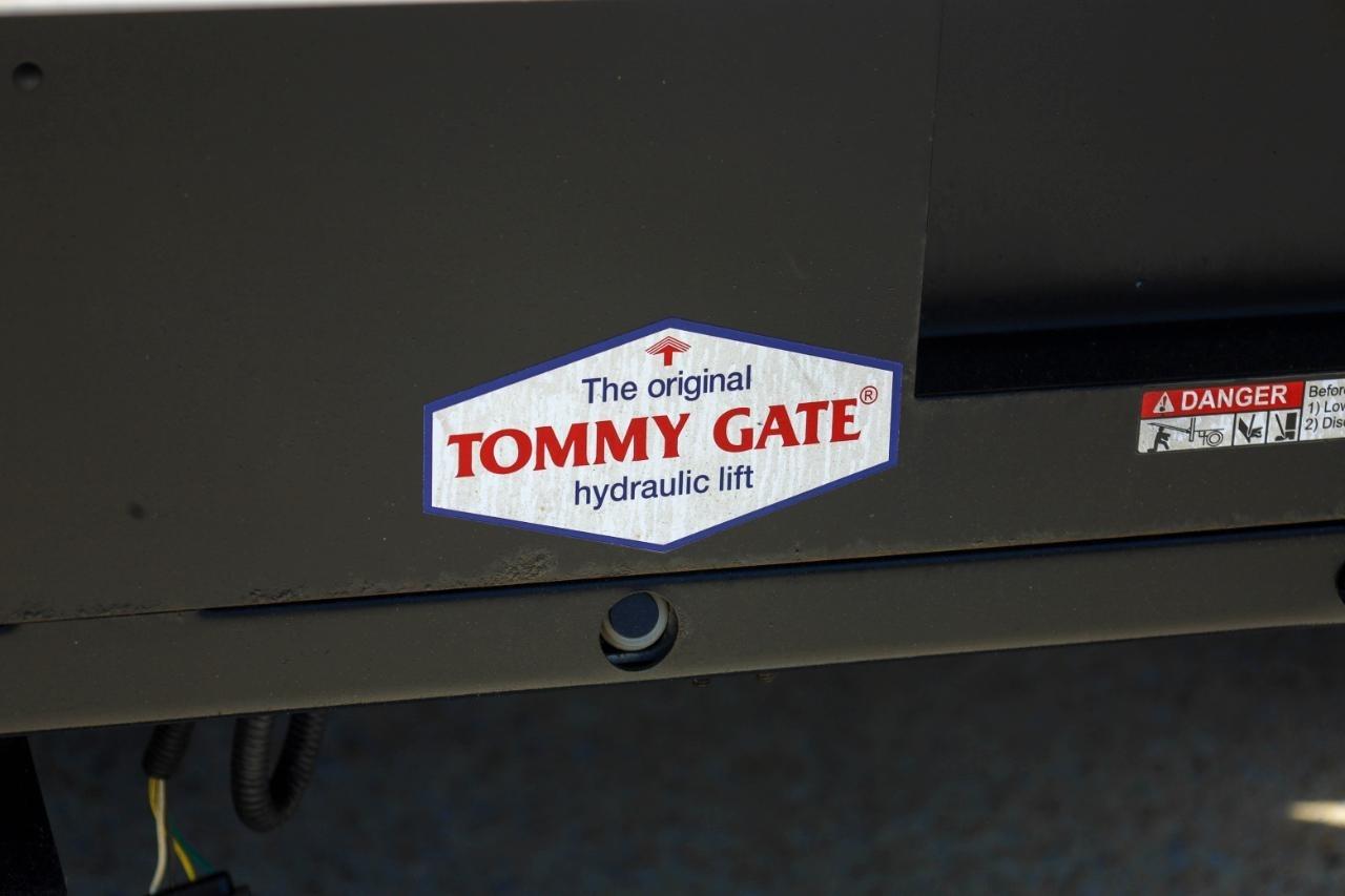 Ford F-150 Lariat 2WD SuperCab 8' Box 2022