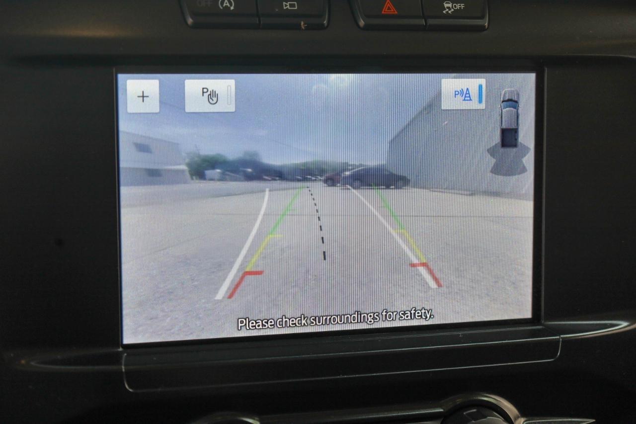 Ford F-150 Lariat 2WD SuperCab 8' Box 2022