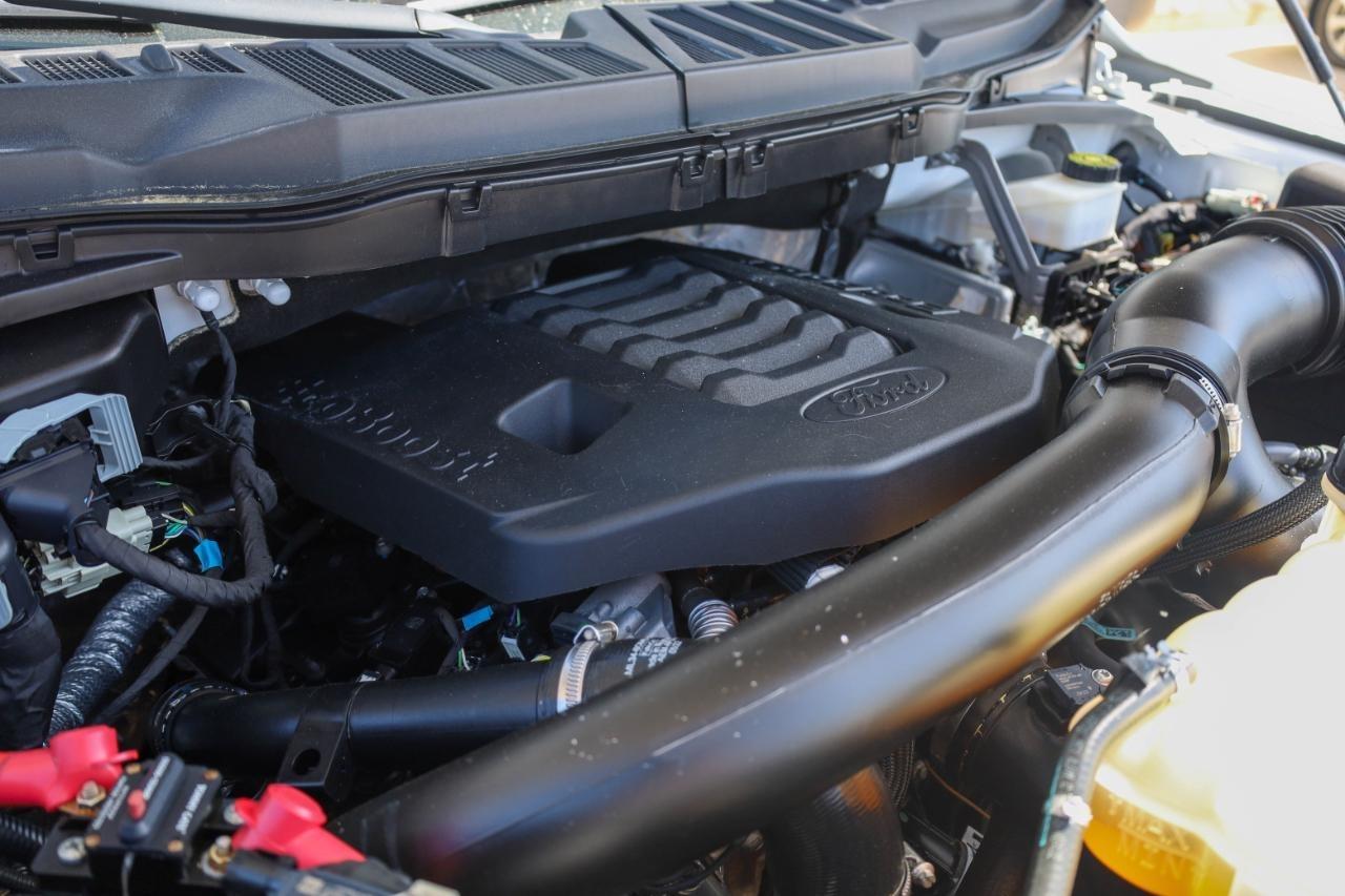 Ford F-150 Lariat 2WD SuperCab 8' Box 2022