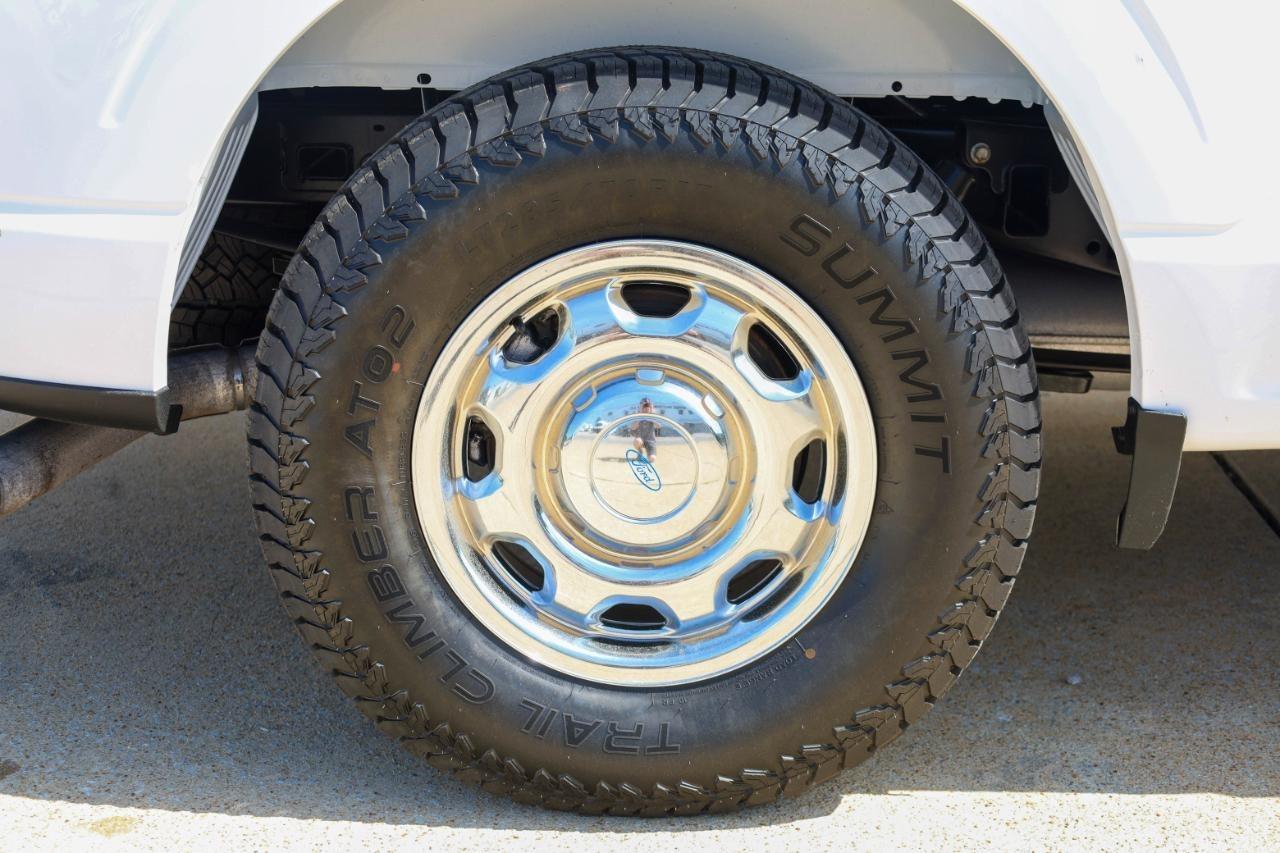 Ford F-150 Lariat 2WD SuperCab 8' Box 2022