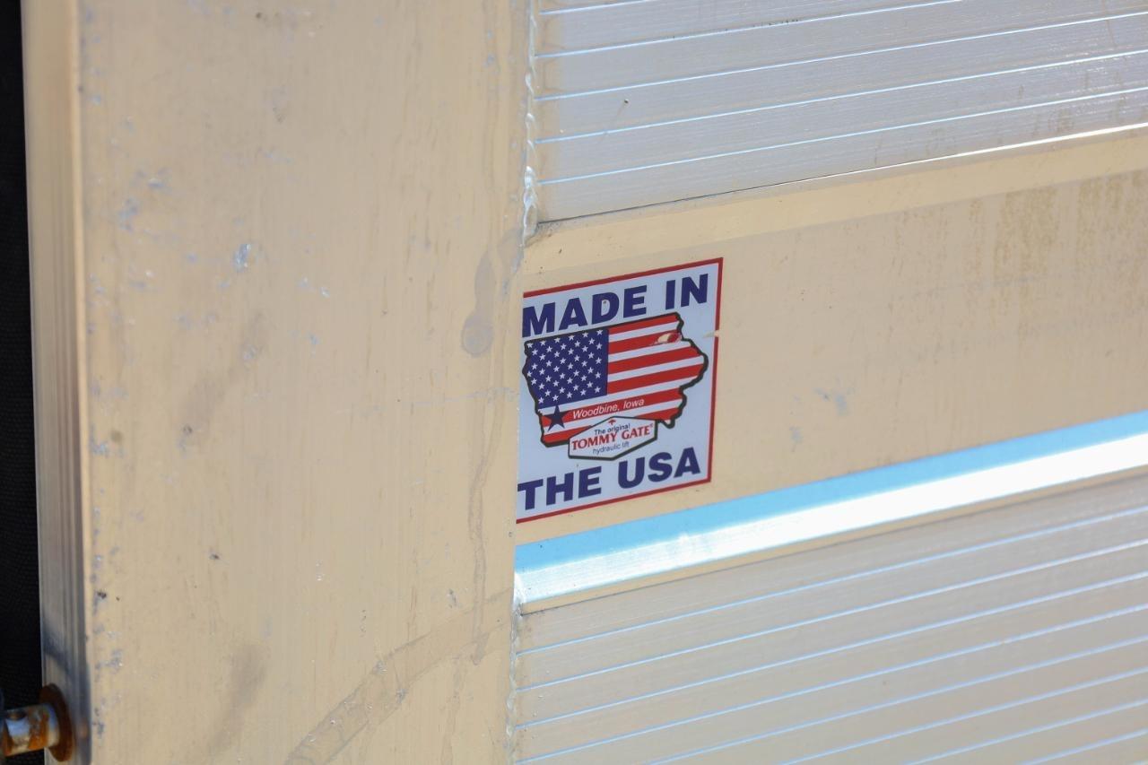 Ford F-150 Lariat 2WD SuperCab 8' Box 2022