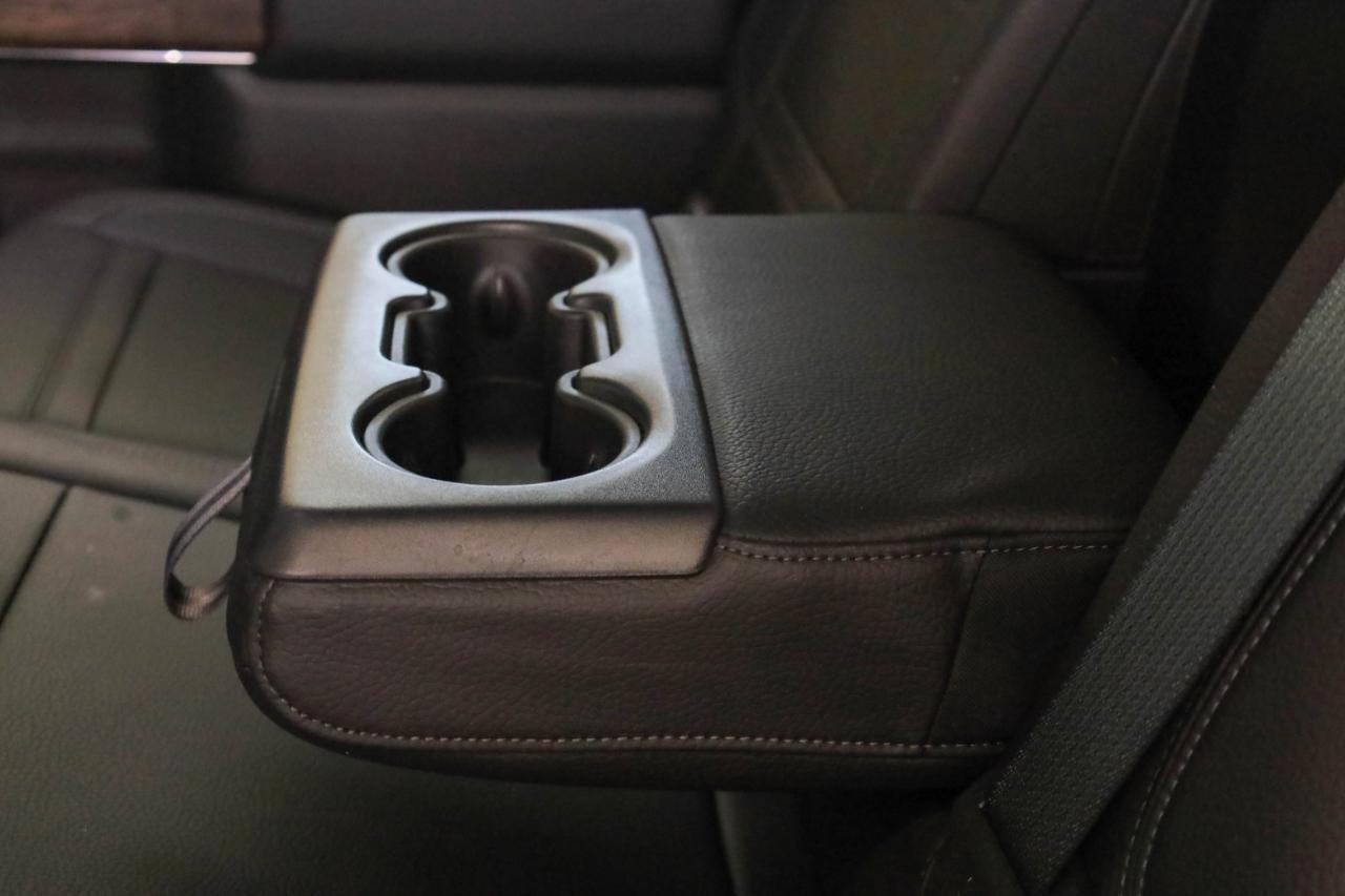 GMC Sierra 2500HD 4WD Crew Cab 159" Denali 2023