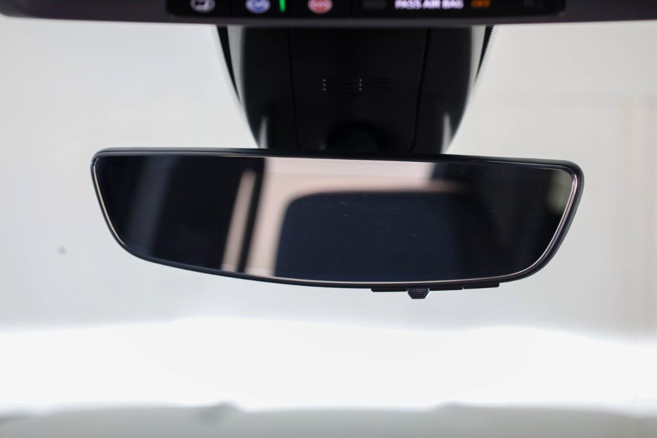 GMC Sierra 2500HD 4WD Crew Cab 159" Denali 2023