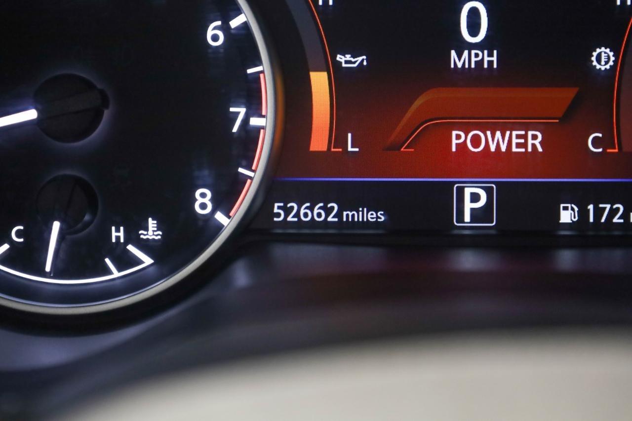 Nissan Maxima SV 3.5L 2020