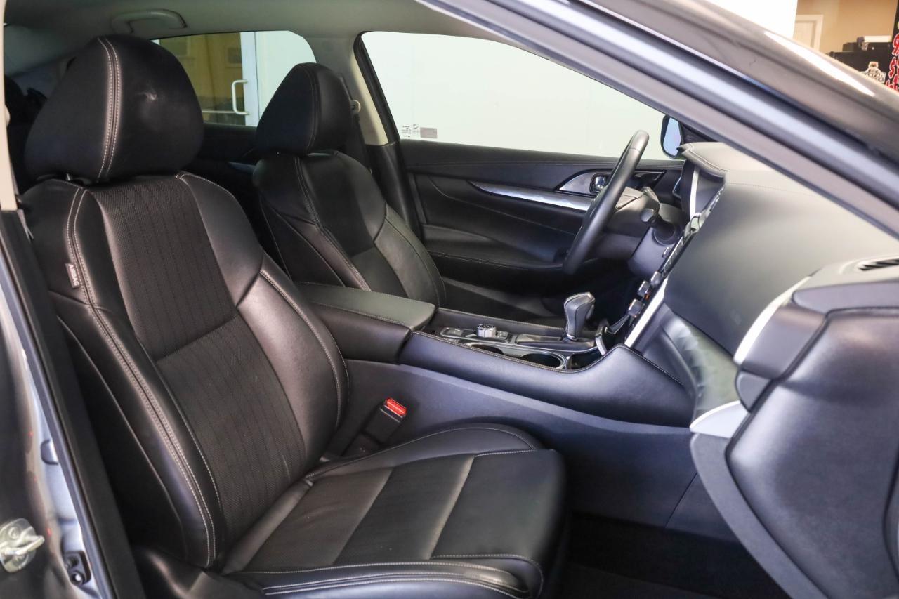 Nissan Maxima SV 3.5L 2020