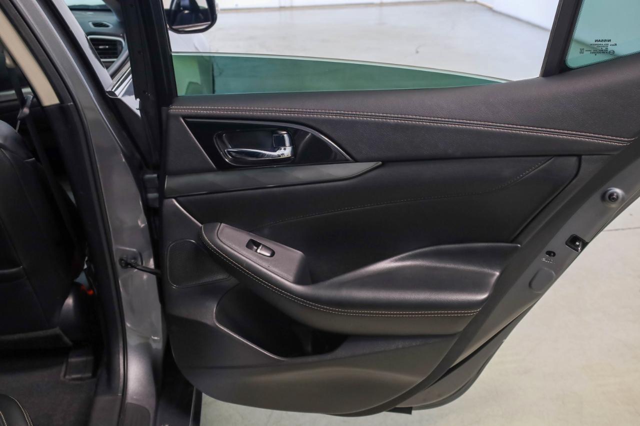 Nissan Maxima SV 3.5L 2020