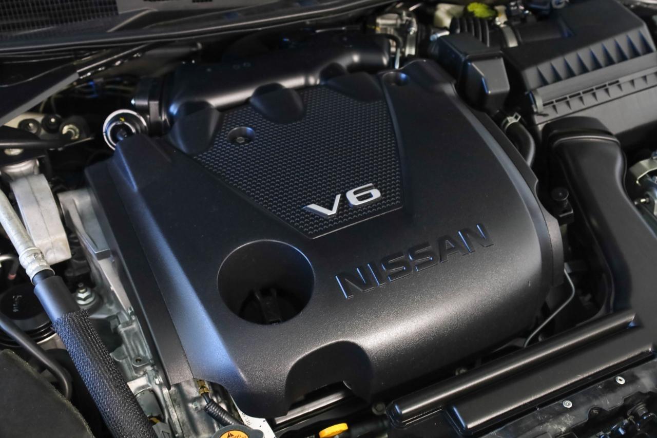 Nissan Maxima SV 3.5L 2020