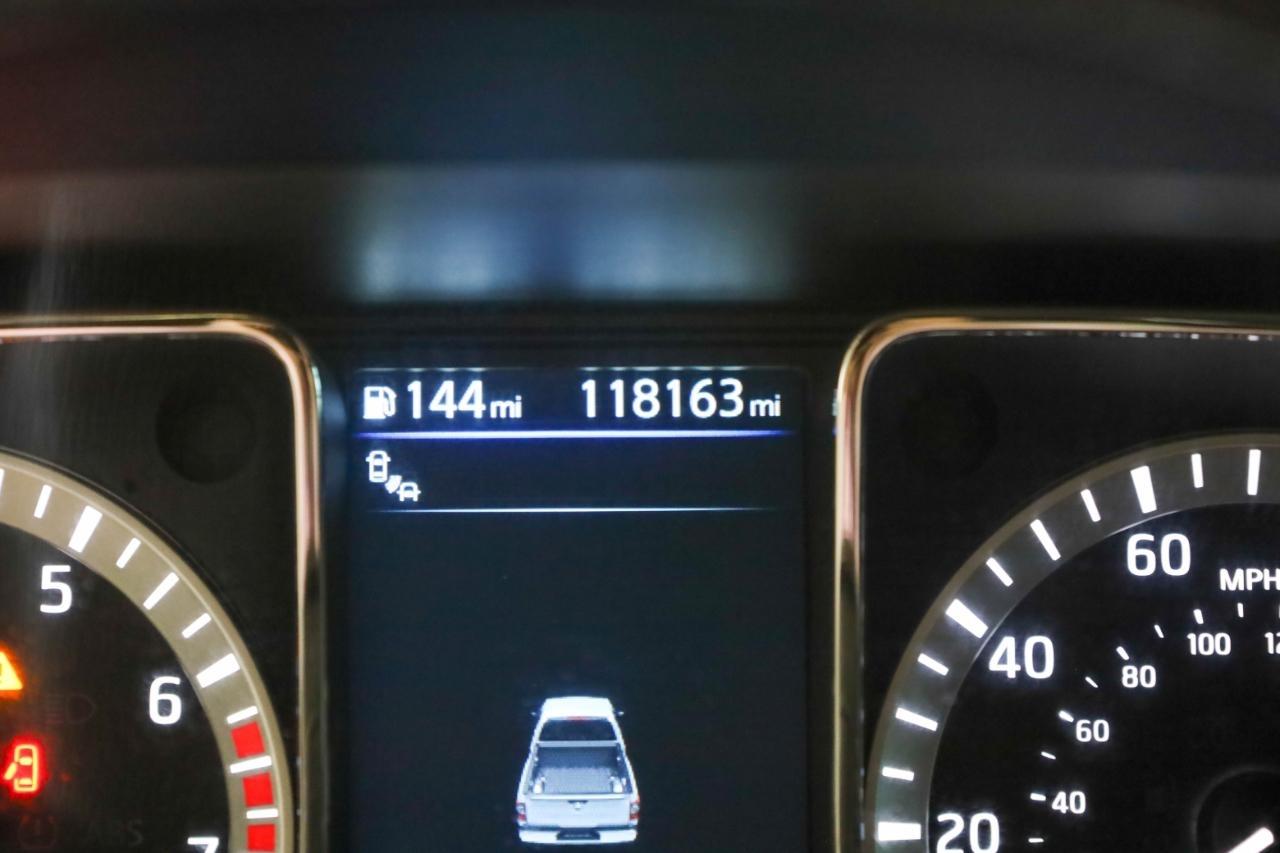 Nissan Titan 4x4 Crew Cab PRO-4X 2019