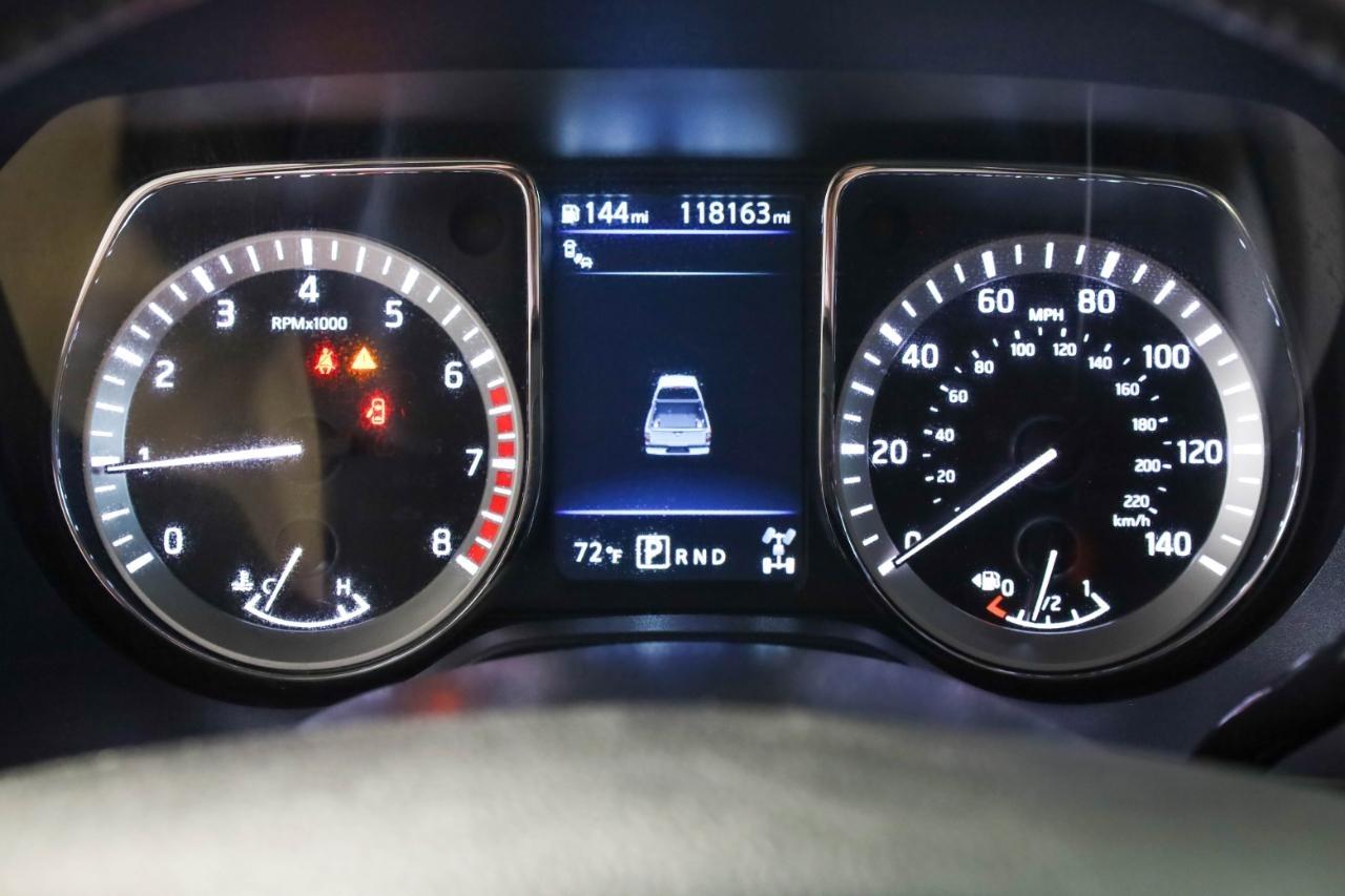 Nissan Titan 4x4 Crew Cab PRO-4X 2019