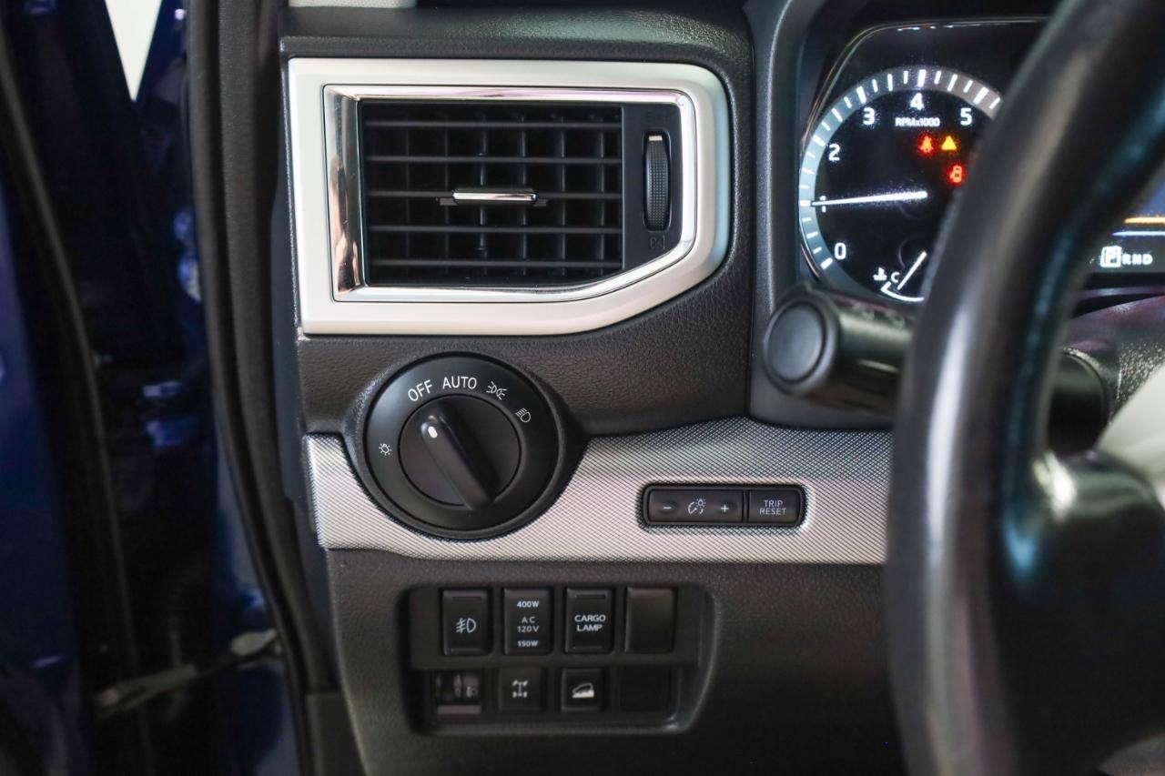 Nissan Titan 4x4 Crew Cab PRO-4X 2019