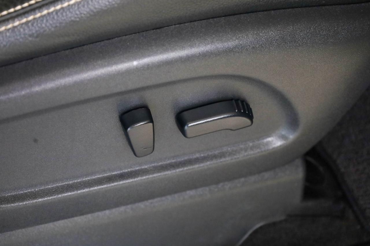 Nissan Titan 4x4 Crew Cab PRO-4X 2019