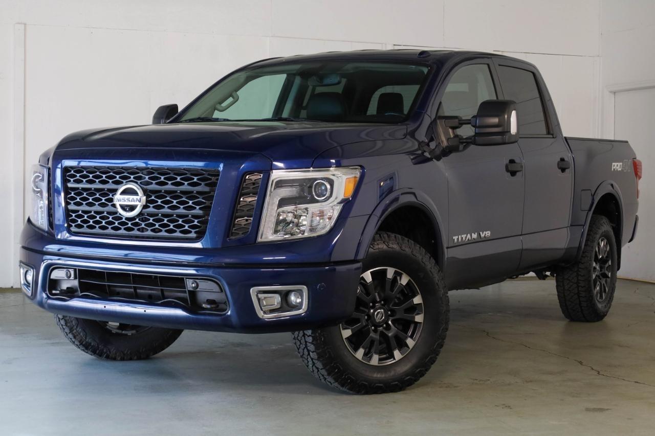 Nissan Titan 4x4 Crew Cab PRO-4X 2019