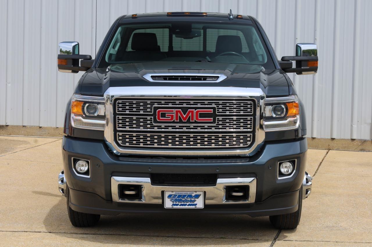 GMC Sierra 3500HD 4WD Crew Cab 167.7" Denali 2018