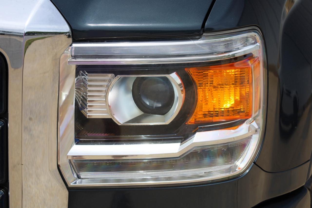 GMC Sierra 3500HD 4WD Crew Cab 167.7" Denali 2018