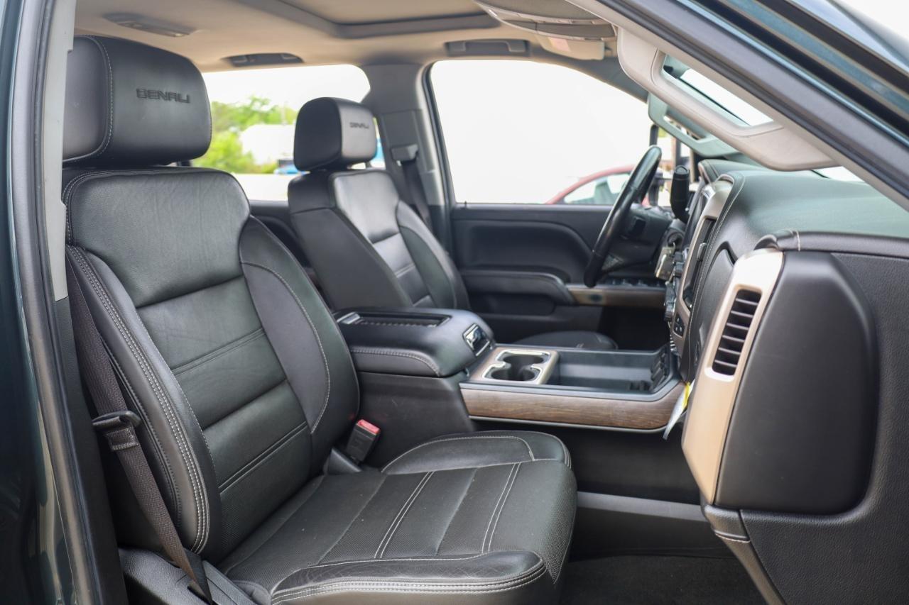 GMC Sierra 3500HD 4WD Crew Cab 167.7" Denali 2018