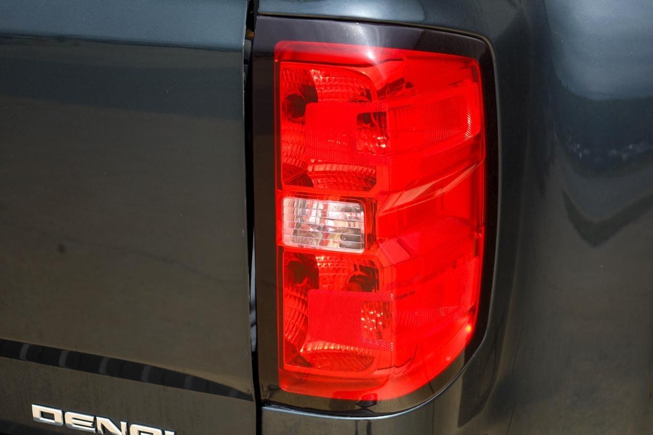 GMC Sierra 3500HD 4WD Crew Cab 167.7" Denali 2018