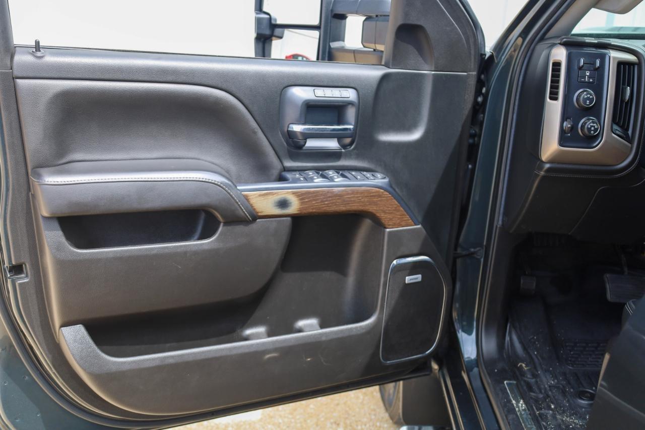 GMC Sierra 3500HD 4WD Crew Cab 167.7" Denali 2018