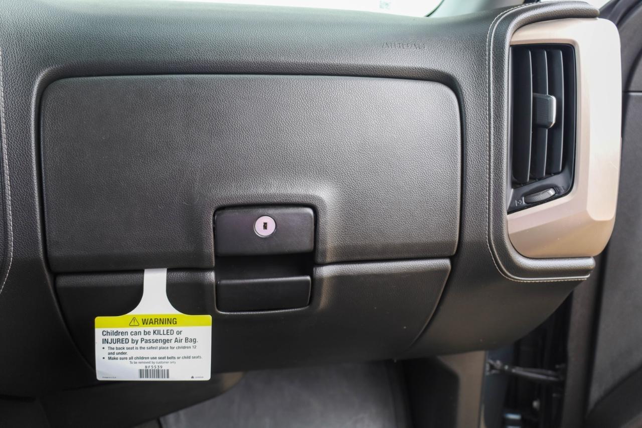 GMC Sierra 3500HD 4WD Crew Cab 167.7" Denali 2018