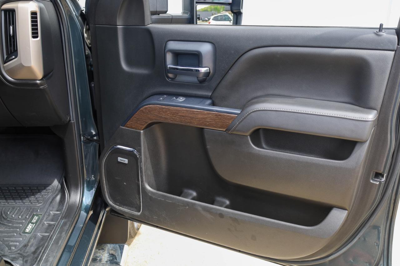 GMC Sierra 3500HD 4WD Crew Cab 167.7" Denali 2018