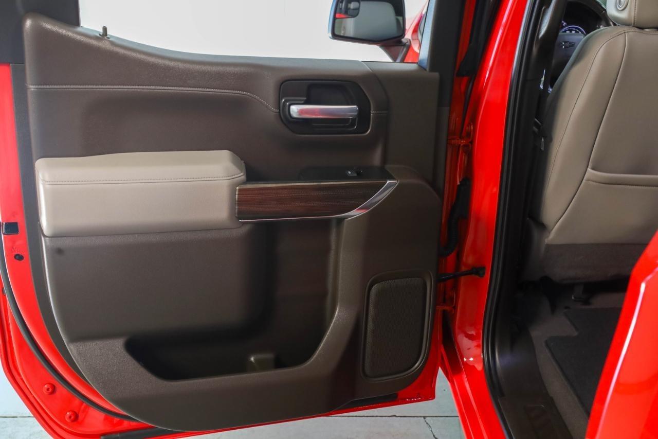 Chevrolet Silverado 1500 4WD Crew Cab 147" RST 2021